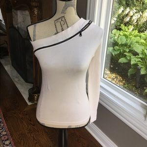 Worth One Shoulder Long Sleeve